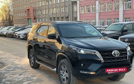 Toyota Fortuner II, 2021 год, 4 790 000 рублей, 3 фотография