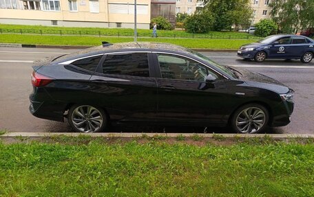 Honda Clarity, 2019 год, 1 950 000 рублей, 8 фотография