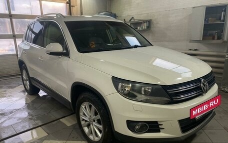 Volkswagen Tiguan I, 2012 год, 1 400 000 рублей, 2 фотография