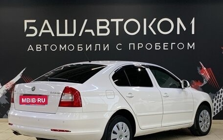 Skoda Octavia, 2011 год, 970 000 рублей, 2 фотография