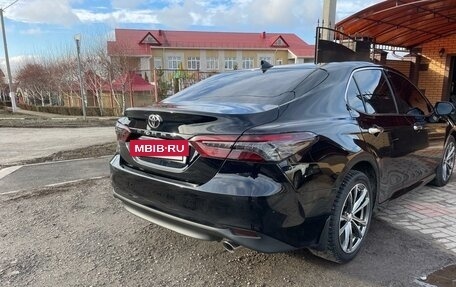 Toyota Camry, 2019 год, 3 890 000 рублей, 4 фотография