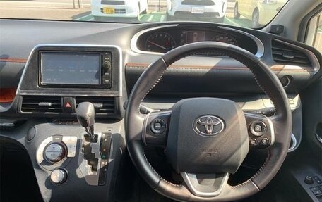 Toyota Sienta II, 2016 год, 1 250 000 рублей, 9 фотография