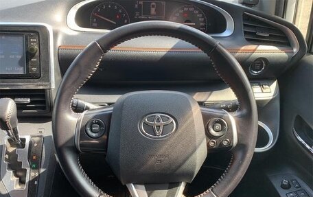 Toyota Sienta II, 2016 год, 1 250 000 рублей, 10 фотография