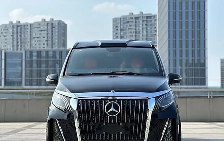 Mercedes-Benz Vito, 2021 год, 3 540 000 рублей, 2 фотография