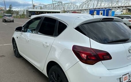 Opel Astra J, 2012 год, 700 000 рублей, 11 фотография