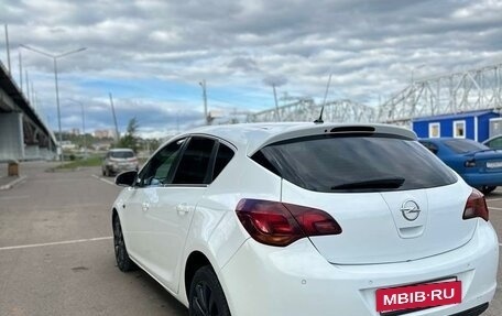 Opel Astra J, 2012 год, 700 000 рублей, 10 фотография