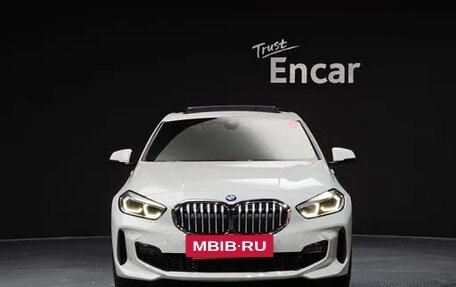 BMW 1 серия, 2021 год, 2 030 017 рублей, 6 фотография