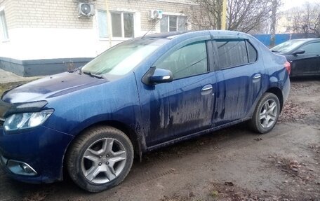 Renault Logan II, 2016 год, 685 000 рублей, 2 фотография