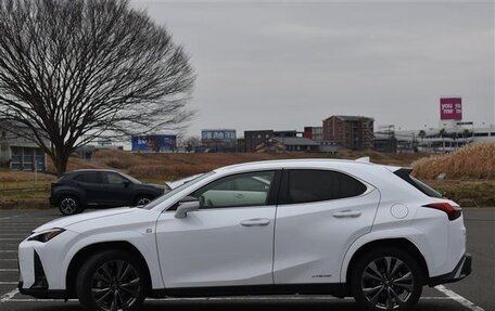 Lexus UX I, 2021 год, 2 900 000 рублей, 5 фотография