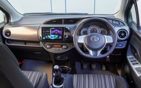 Toyota Vitz, 2016 год, 1 170 000 рублей, 6 фотография