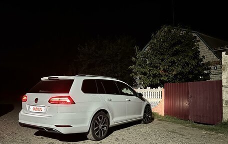 Volkswagen Golf VII, 2018 год, 1 650 000 рублей, 6 фотография