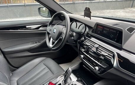 BMW 5 серия, 2018 год, 3 600 000 рублей, 5 фотография