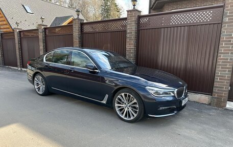 BMW 7 серия, 2018 год, 4 400 000 рублей, 2 фотография