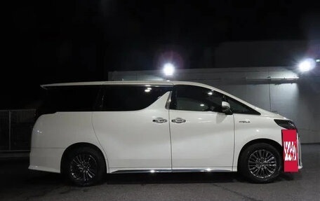 Toyota Alphard III, 2021 год, 3 530 000 рублей, 4 фотография