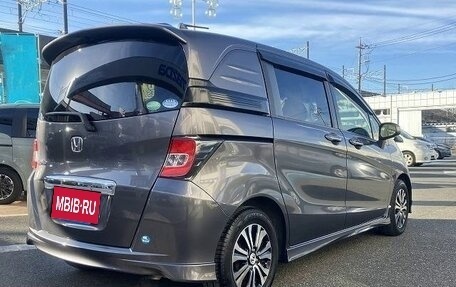 Honda Freed I, 2016 год, 899 000 рублей, 4 фотография