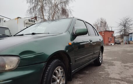 Nissan Almera, 1998 год, 250 000 рублей, 3 фотография