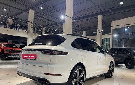 Porsche Cayenne III, 2023 год, 13 950 000 рублей, 4 фотография