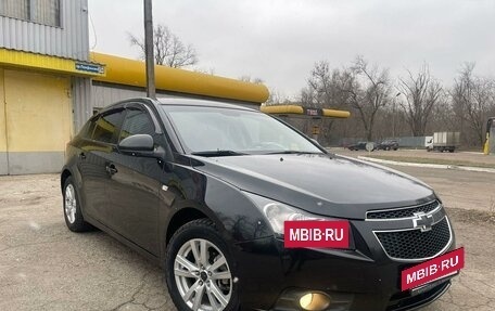 Chevrolet Cruze II, 2012 год, 785 000 рублей, 3 фотография