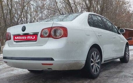 Volkswagen Jetta VI, 2008 год, 750 000 рублей, 13 фотография