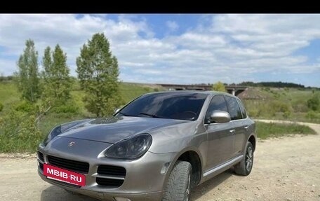 Porsche Cayenne III, 2005 год, 830 000 рублей, 2 фотография