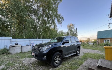 Toyota Land Cruiser Prado 150 рестайлинг 2, 2010 год, 3 200 000 рублей, 5 фотография