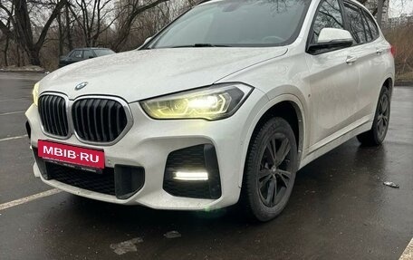 BMW X1, 2019 год, 4 100 000 рублей, 2 фотография