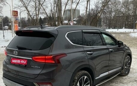 Hyundai Santa Fe IV, 2019 год, 3 175 000 рублей, 3 фотография