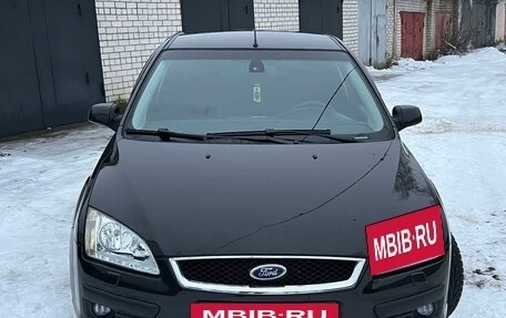 Ford Focus II рестайлинг, 2005 год, 530 000 рублей, 3 фотография