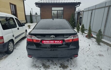 Toyota Camry, 2017 год, 2 090 000 рублей, 5 фотография