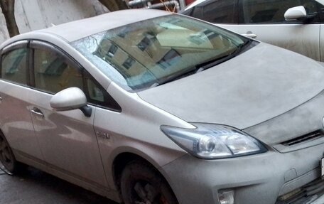 Toyota Prius, 2012 год, 1 450 000 рублей, 3 фотография