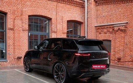 Land Rover Range Rover Sport, 2022 год, 17 990 000 рублей, 3 фотография