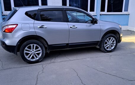 Nissan Qashqai, 2011 год, 1 100 000 рублей, 2 фотография