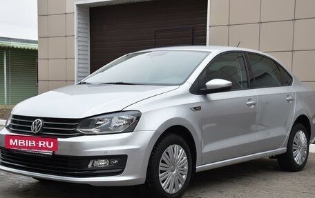 Volkswagen Polo VI (EU Market), 2019 год, 1 795 000 рублей, 2 фотография