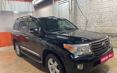 Toyota Land Cruiser 200, 2014 год, 4 370 000 рублей, 2 фотография