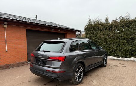 Audi Q7, 2024 год, 11 000 000 рублей, 17 фотография