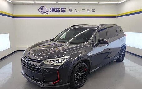 Chevrolet Orlando, 2023 год, 1 790 000 рублей, 2 фотография