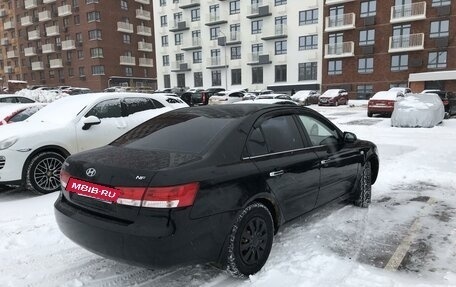 Hyundai Sonata VI, 2004 год, 690 000 рублей, 2 фотография