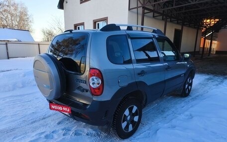 Chevrolet Niva I рестайлинг, 2018 год, 850 000 рублей, 4 фотография