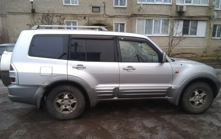 Mitsubishi Pajero III рестайлинг, 2002 год, 700 000 рублей, 2 фотография