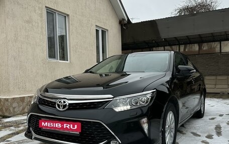 Toyota Camry, 2016 год, 2 300 000 рублей, 3 фотография