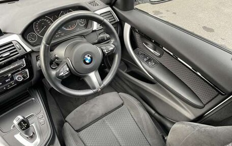 BMW 3 серия, 2018 год, 1 515 000 рублей, 10 фотография