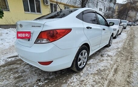 Hyundai Solaris II рестайлинг, 2013 год, 950 000 рублей, 5 фотография