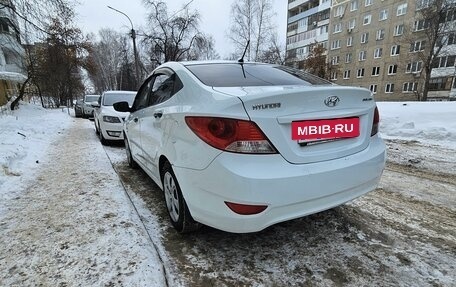 Hyundai Solaris II рестайлинг, 2013 год, 950 000 рублей, 7 фотография