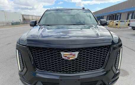 Cadillac Escalade V, 2024 год, 26 500 000 рублей, 3 фотография