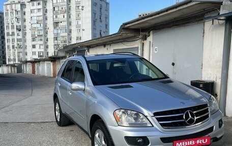 Mercedes-Benz M-Класс, 2006 год, 1 500 000 рублей, 3 фотография