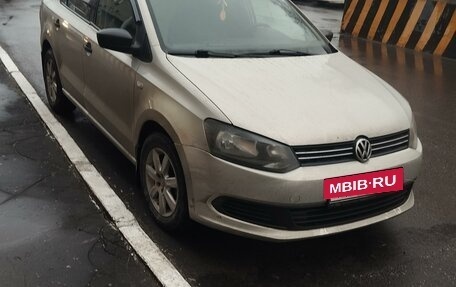 Volkswagen Polo VI (EU Market), 2013 год, 750 000 рублей, 5 фотография