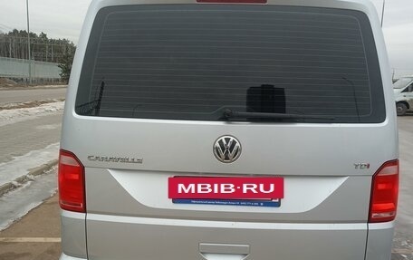 Volkswagen Caravelle T6 рестайлинг, 2018 год, 2 950 000 рублей, 7 фотография