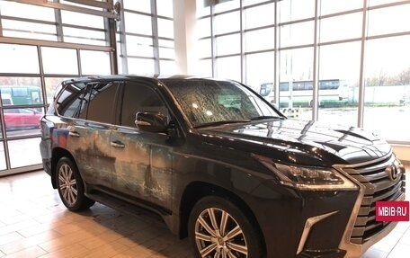 Lexus LX III, 2017 год, 7 400 000 рублей, 3 фотография