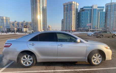 Toyota Camry, 2011 год, 1 570 000 рублей, 5 фотография