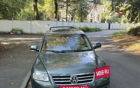 Volkswagen Touareg III, 2003 год, 1 200 000 рублей, 2 фотография